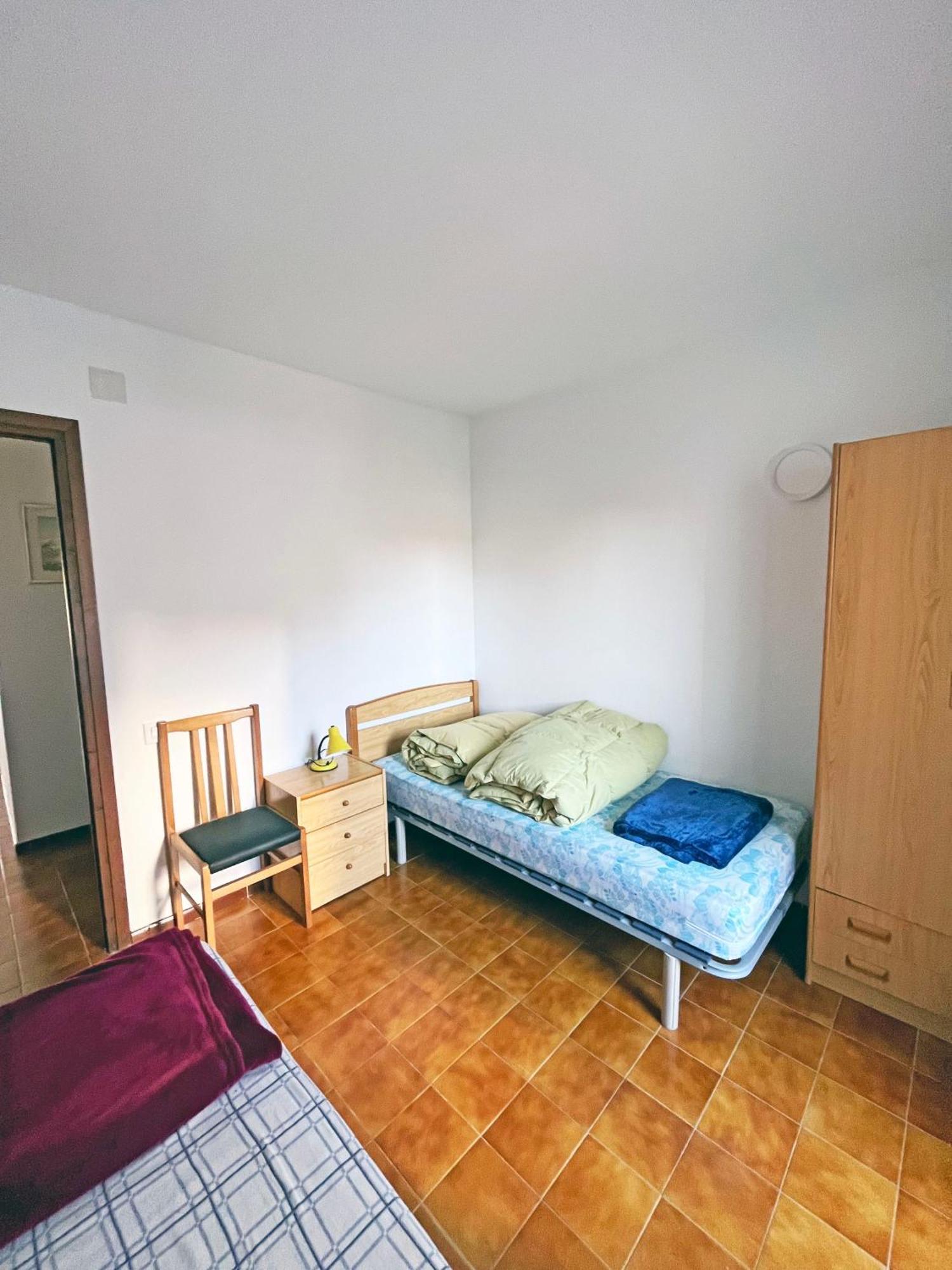 Apartamento En La Escala Con Piscina Y Parking Ля Эскала Экстерьер фото