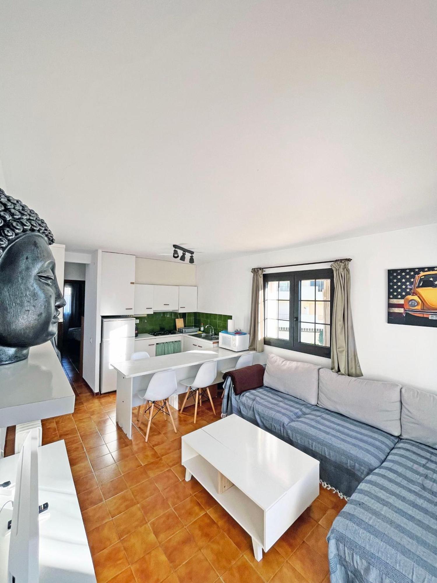 Apartamento En La Escala Con Piscina Y Parking Ля Эскала Экстерьер фото